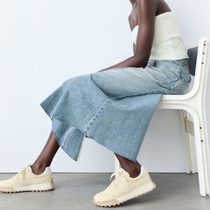 Zara Off White Canvas Sneakers Running Shoes Size 7.5 or 38